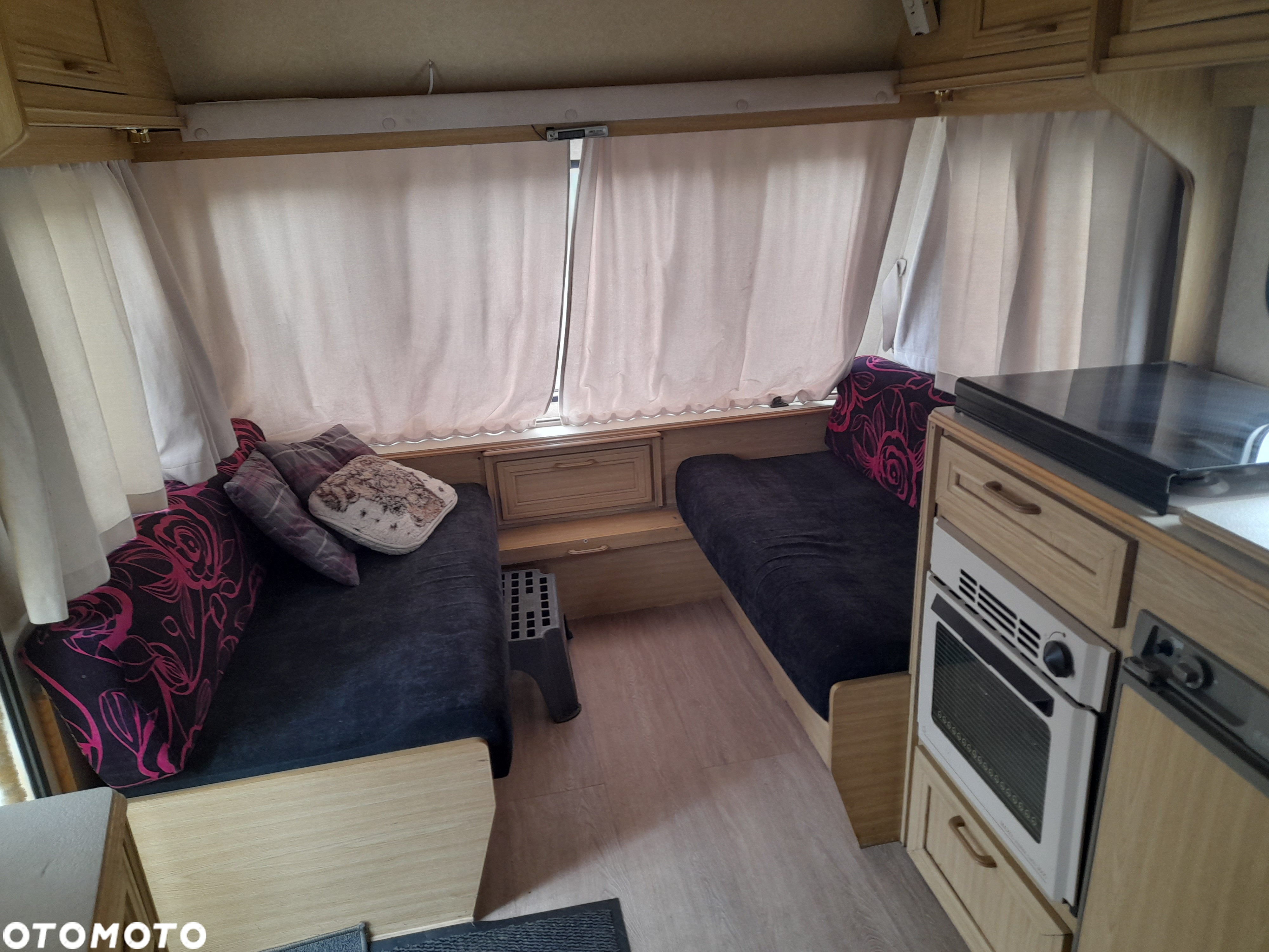 Elddis Crown - 8