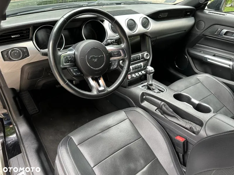 Ford Mustang Convertible 5.0 Ti-VCT V8 GT - 8