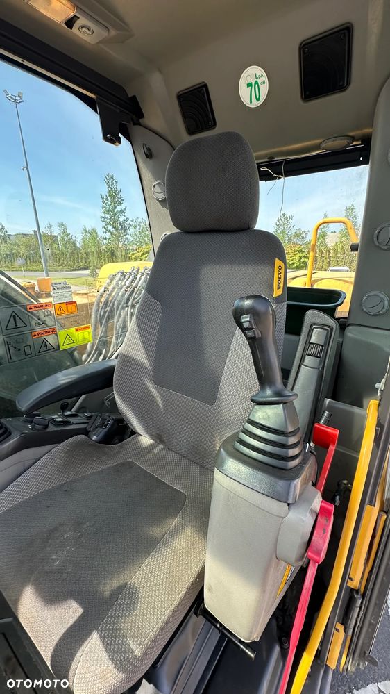 Volvo EW 140 - 9