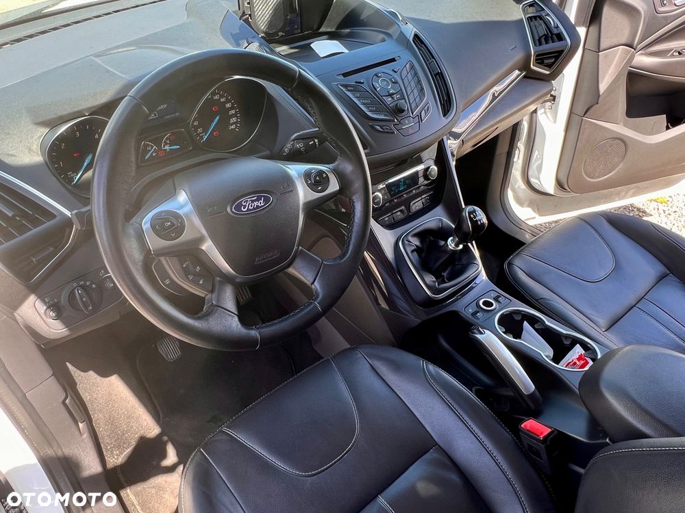 Ford Kuga 2.0 TDCi Titanium - 10