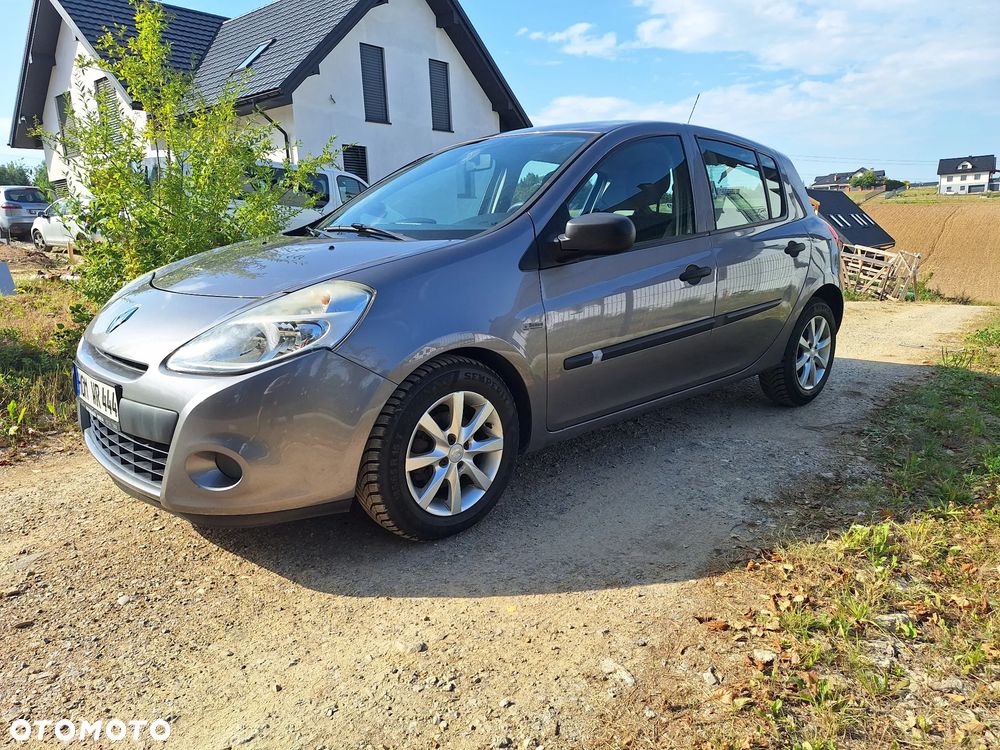 Renault Clio 1.2 16V Life - 2