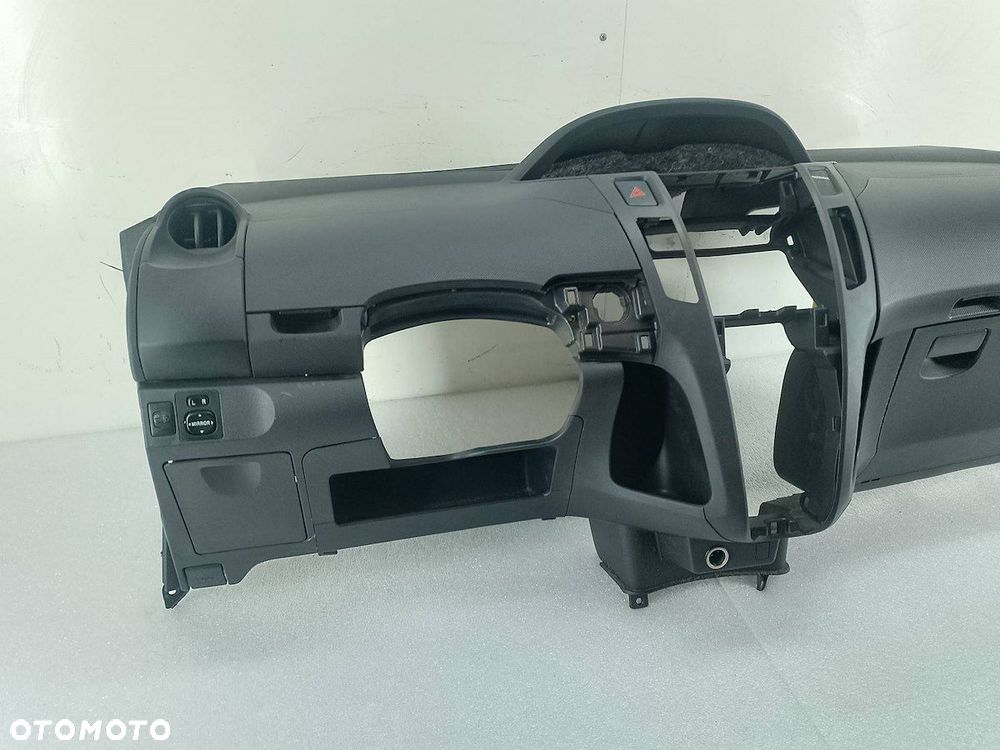 DESKA ROZDZIELCZA,KONSOLA PODUSZKI SENSOR PASY TOYOTA YARIS II ( 06-11 ) - 6