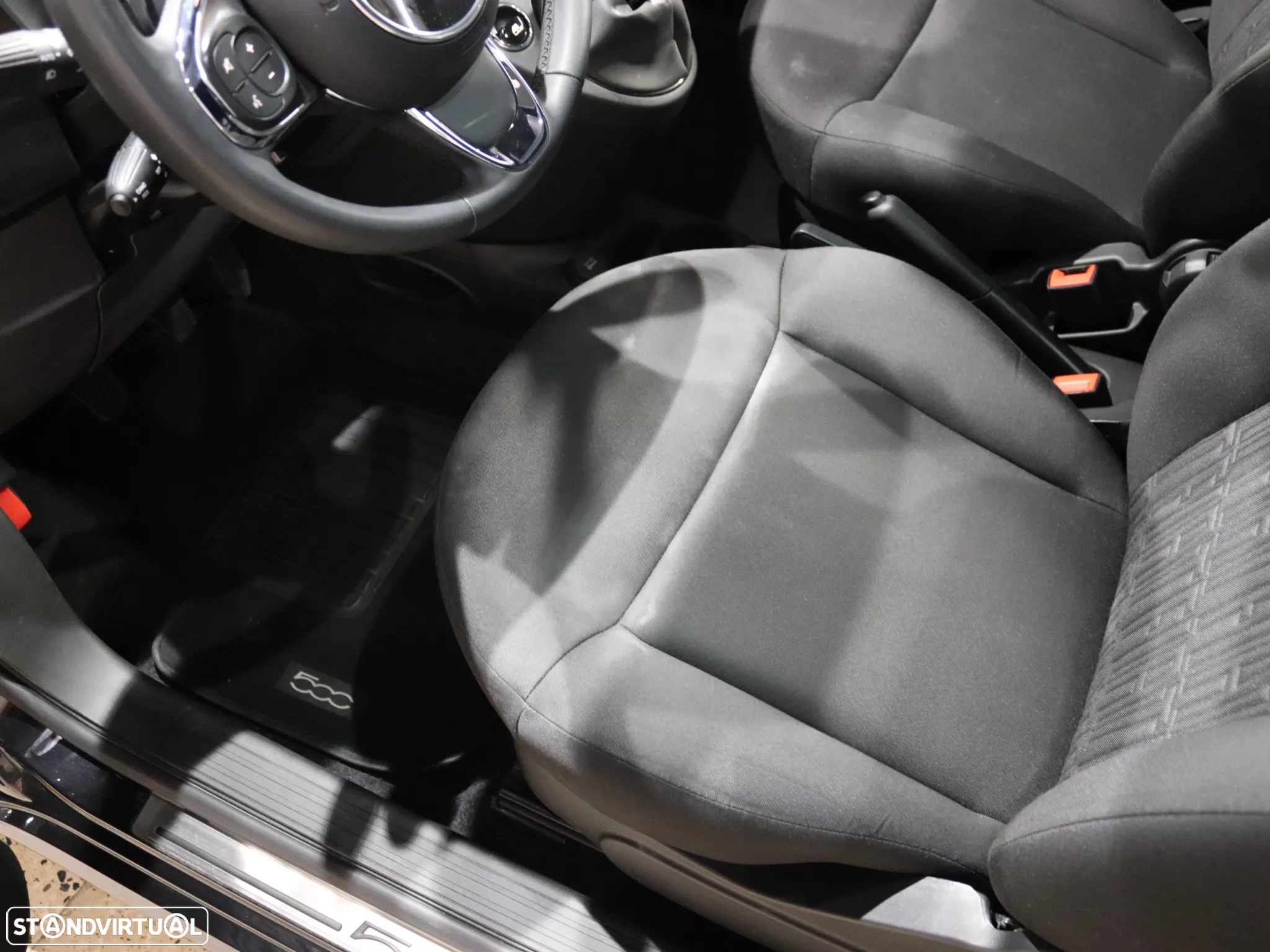 Fiat 500 1.0 Hybrid Lounge - 17