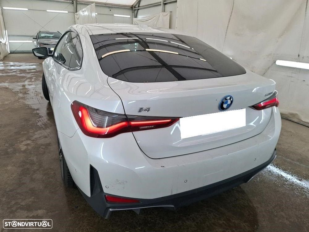 BMW i4 eDrive35 Gran Coupe - 3