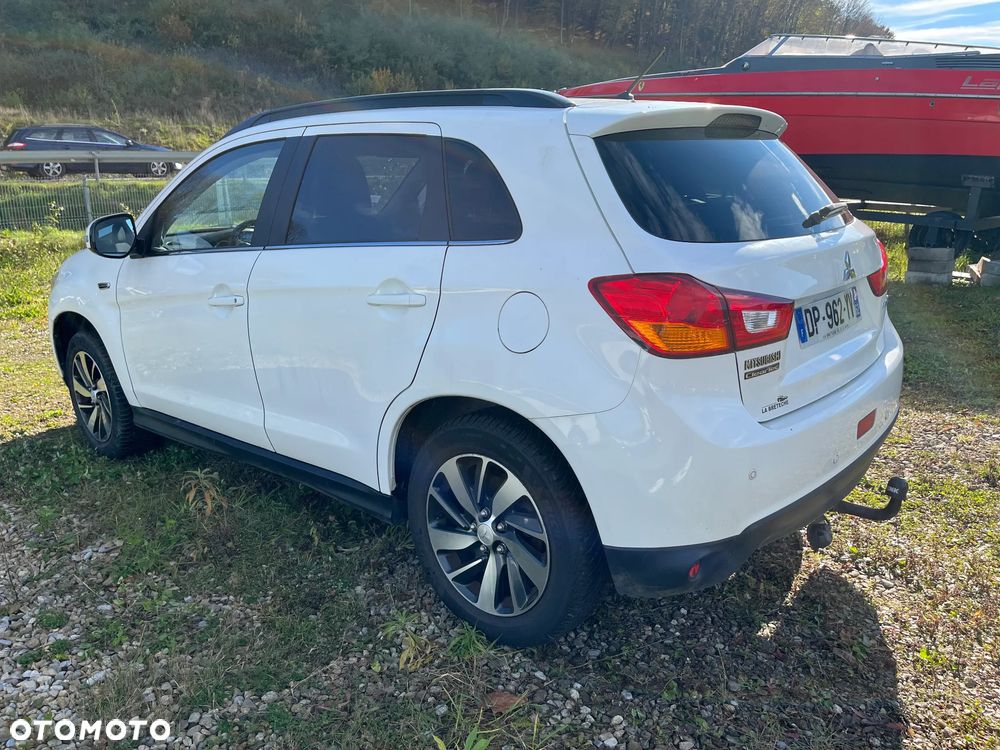 Mitsubishi ASX - 8