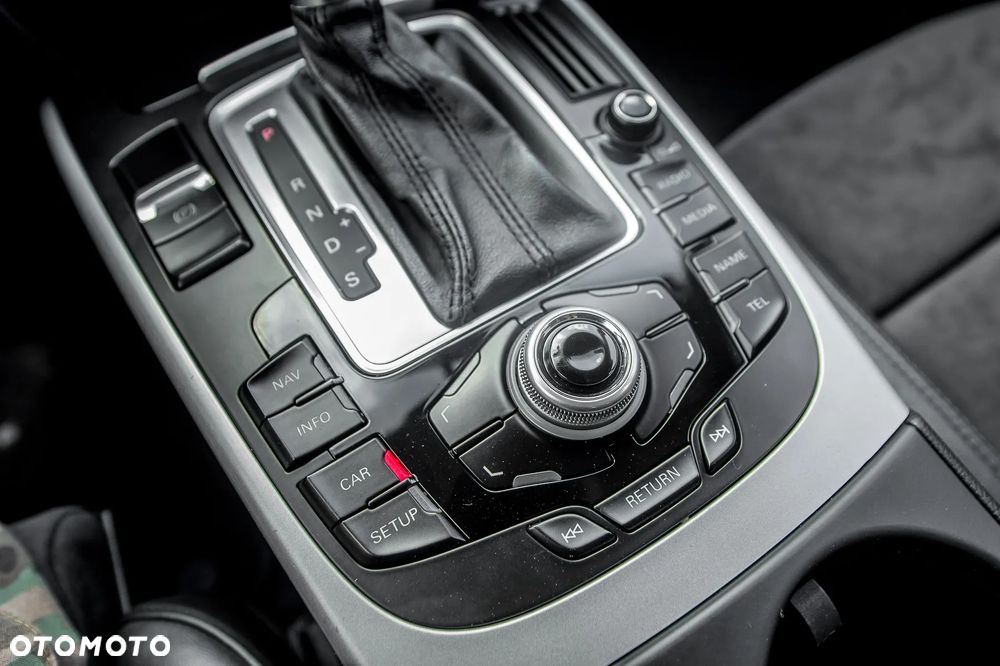 Audi A4 Allroad 2.0 TFSI Quattro S tronic - 36