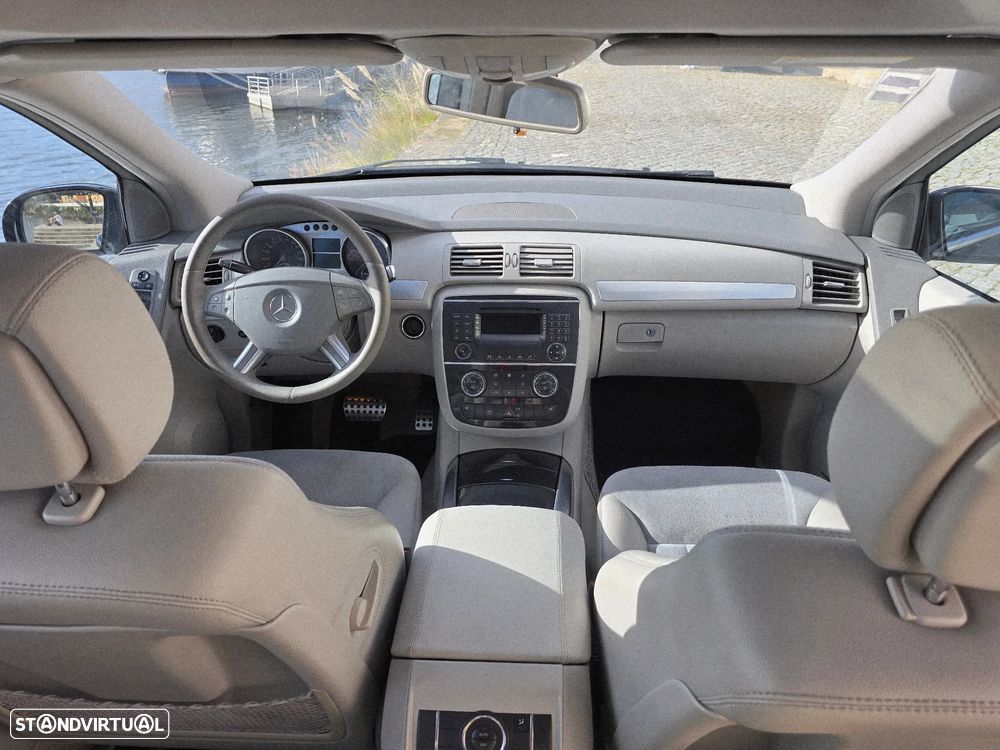 Mercedes-Benz R 320 CDi 4-Matic - 11