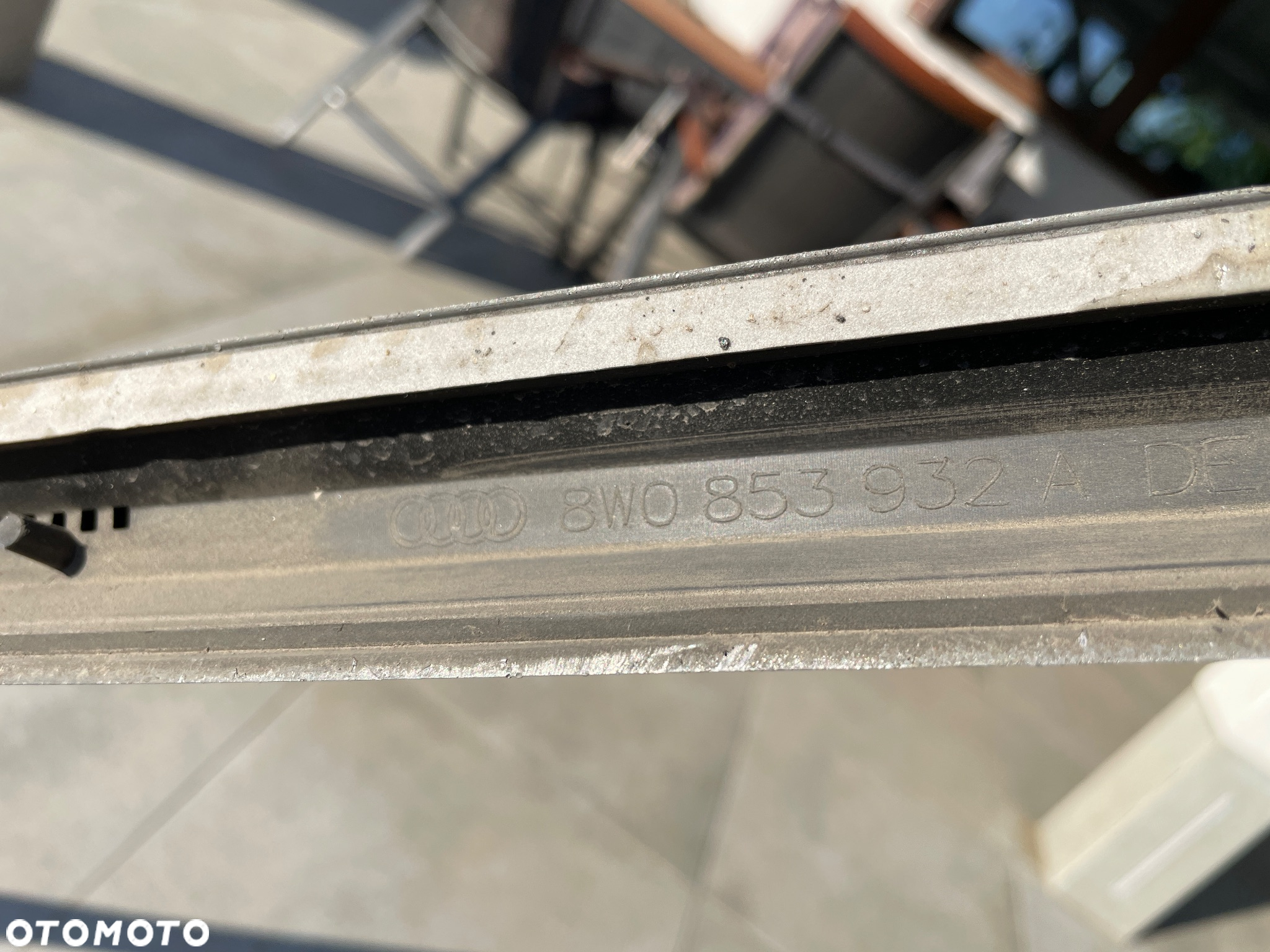 Listwa progowa A4 B9 S-linę  8W0853932 - 3