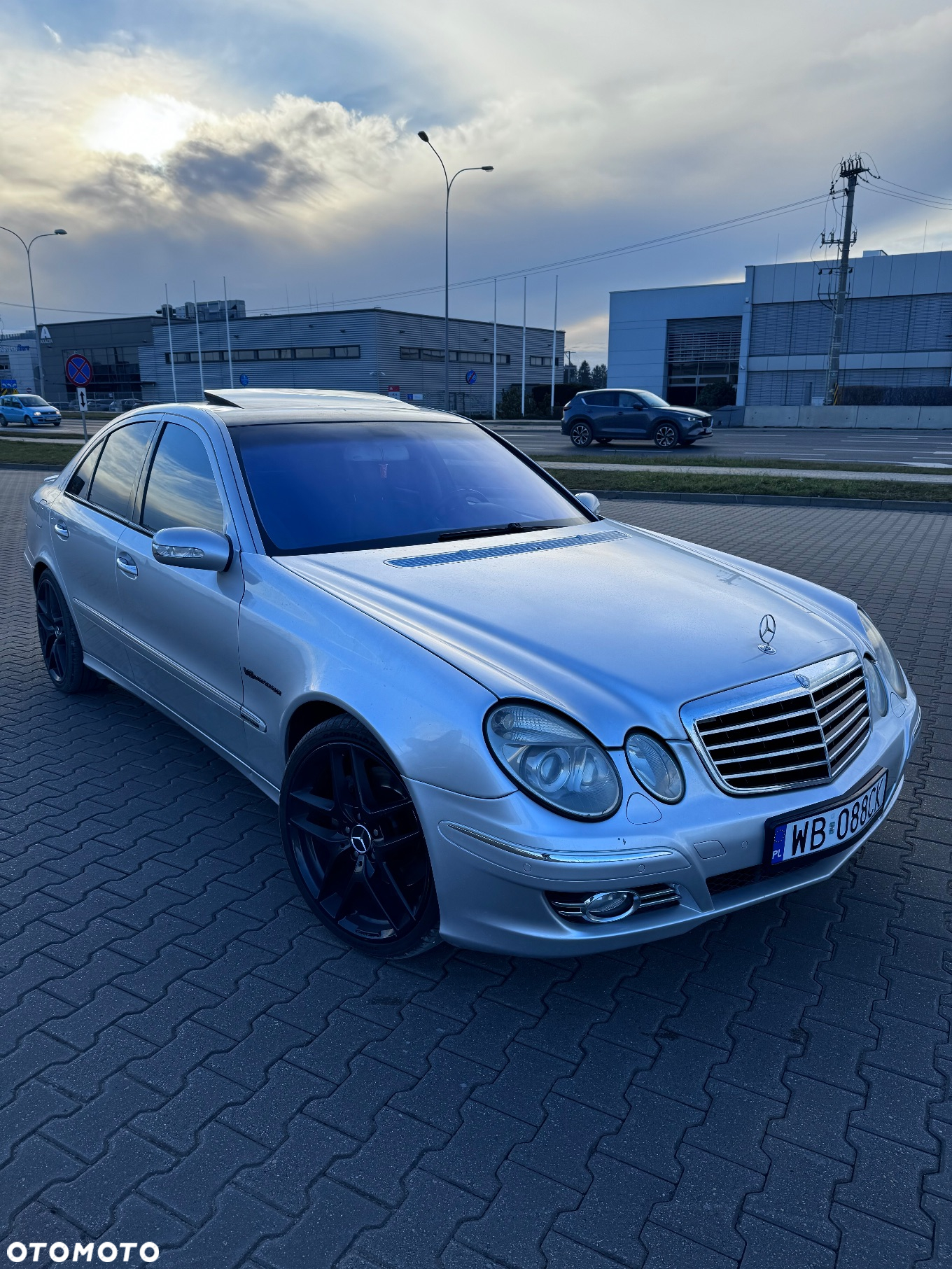 Mercedes-Benz Klasa E 500 Avantgarde - 8