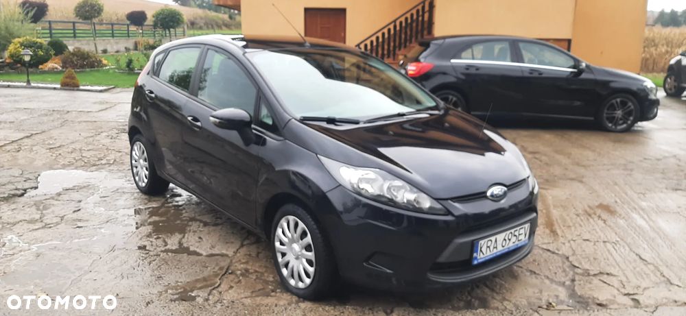 Ford Fiesta - 8