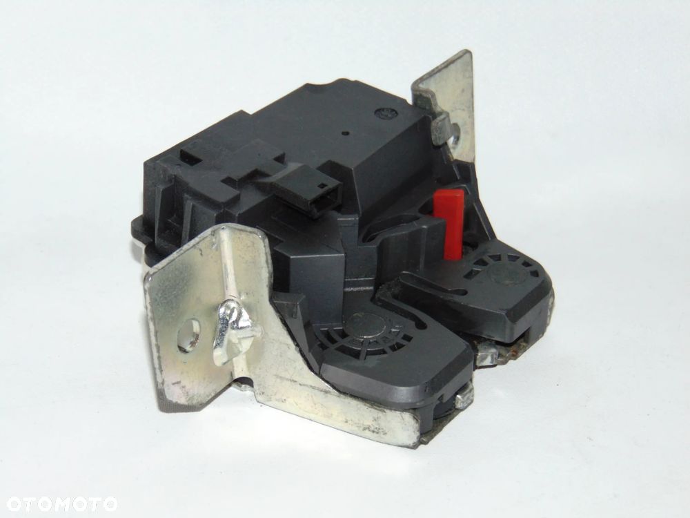ORYGINAŁ zamek tylny tył klapy bagażnika A1697400036 Mercedes W169 A Klasa 04-08r - 6