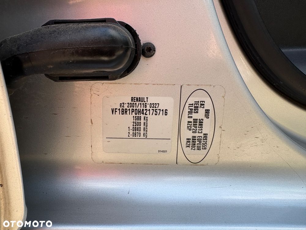 Renault Clio - 29