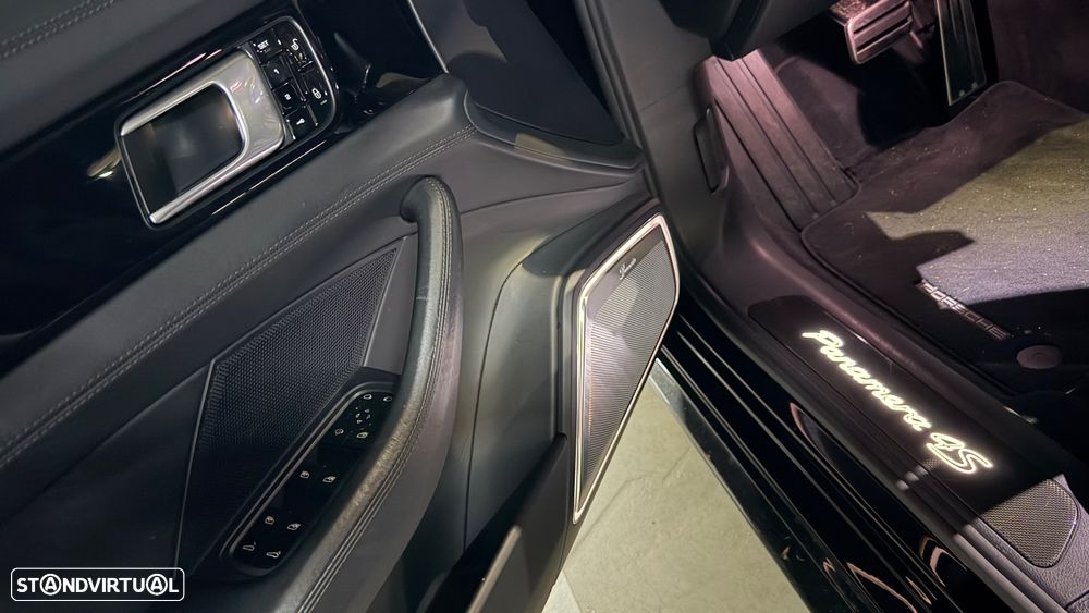 Porsche Panamera Sport Turismo 4S - 13