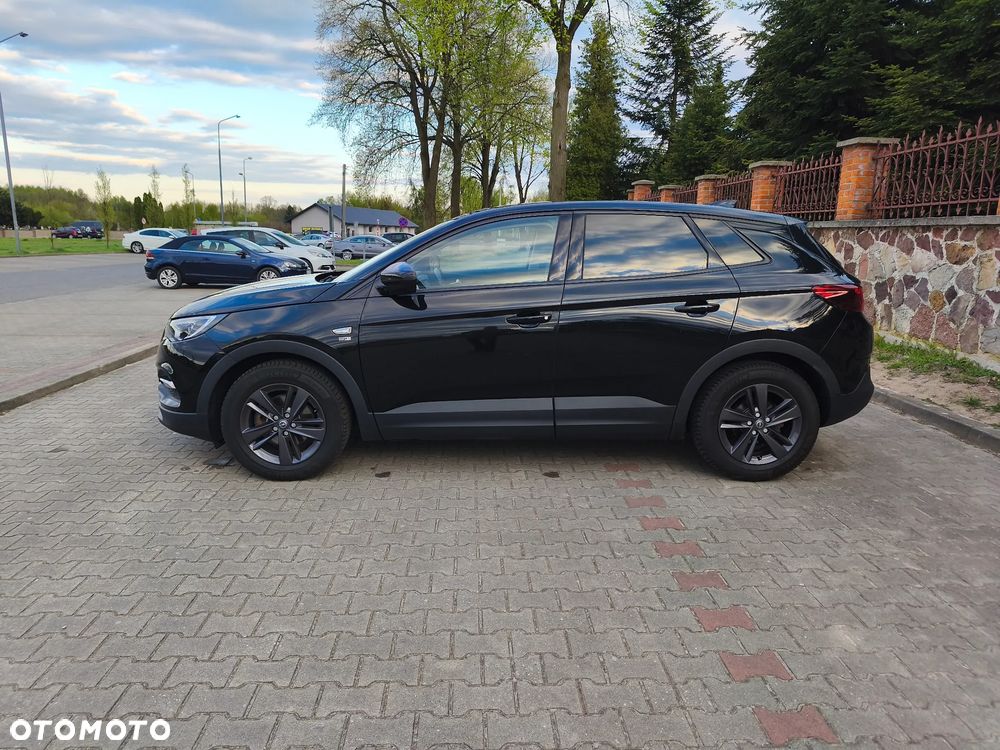 Opel Grandland X 1.2 Start/Stop 120 Jahre - 9