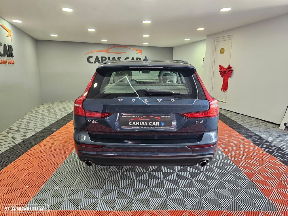 Volvo V60 2.0 D4 Momentum Geartronic - 5