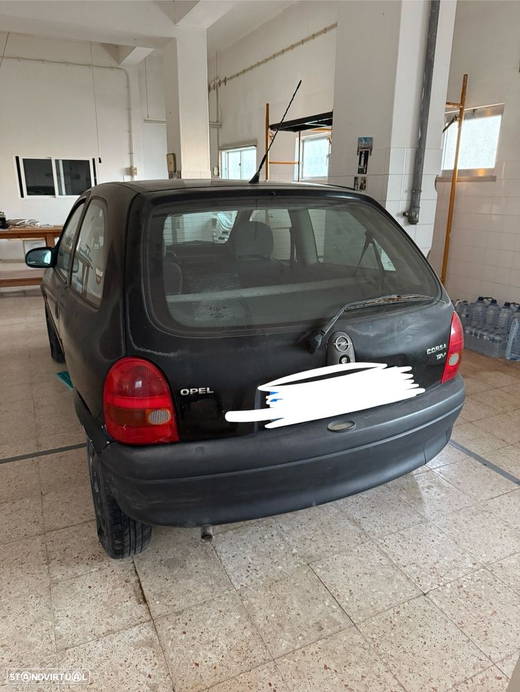 Opel Corsa - 1