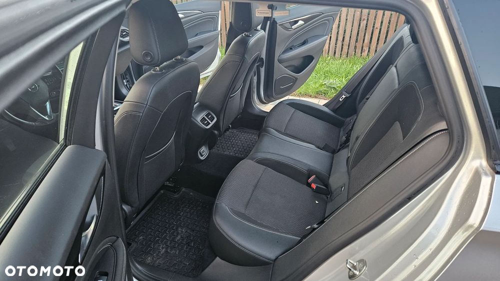 Opel Insignia 2.0 T 4x4 Elite S&S - 7