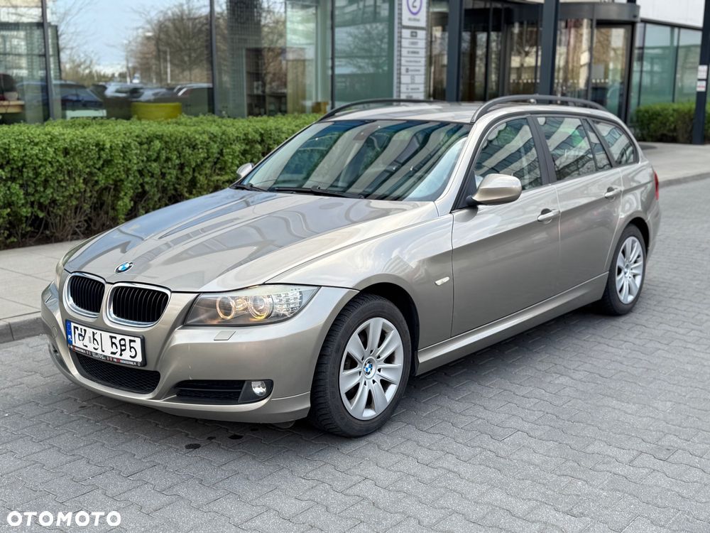 BMW Seria 3 318i - 5