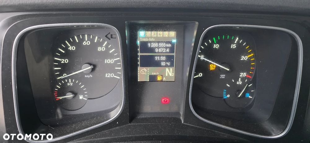 Mercedes-Benz ACTROS - 7