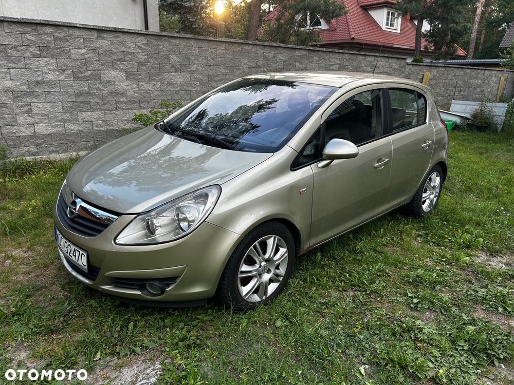 Opel Corsa 1.4 16V Cosmo - 1