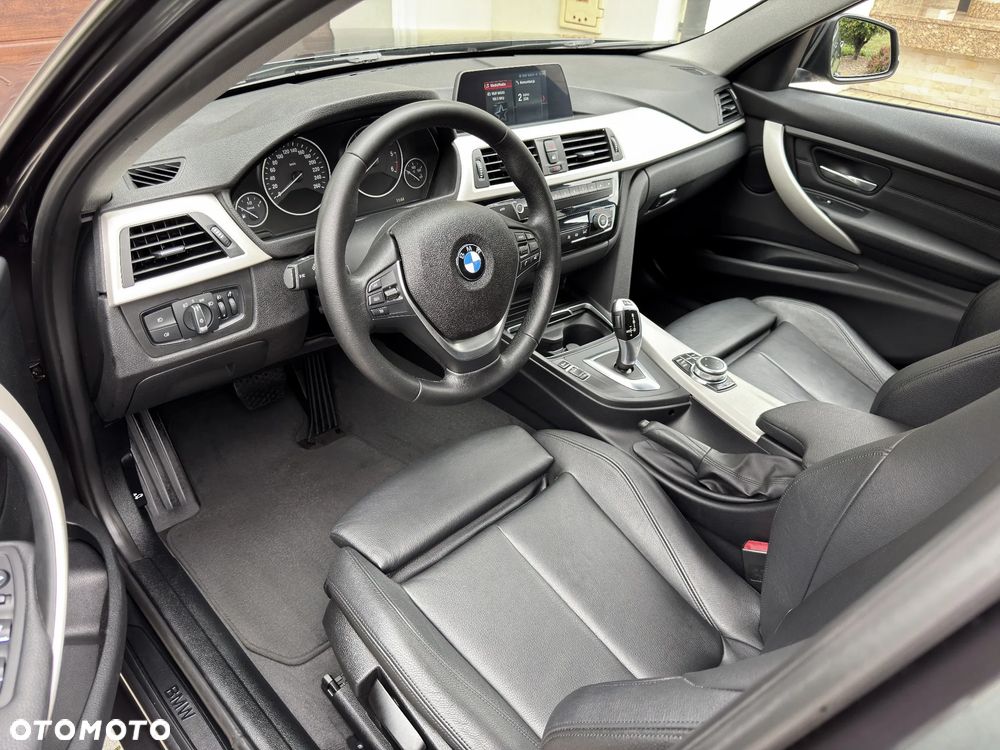 BMW Seria 3 320d - 7