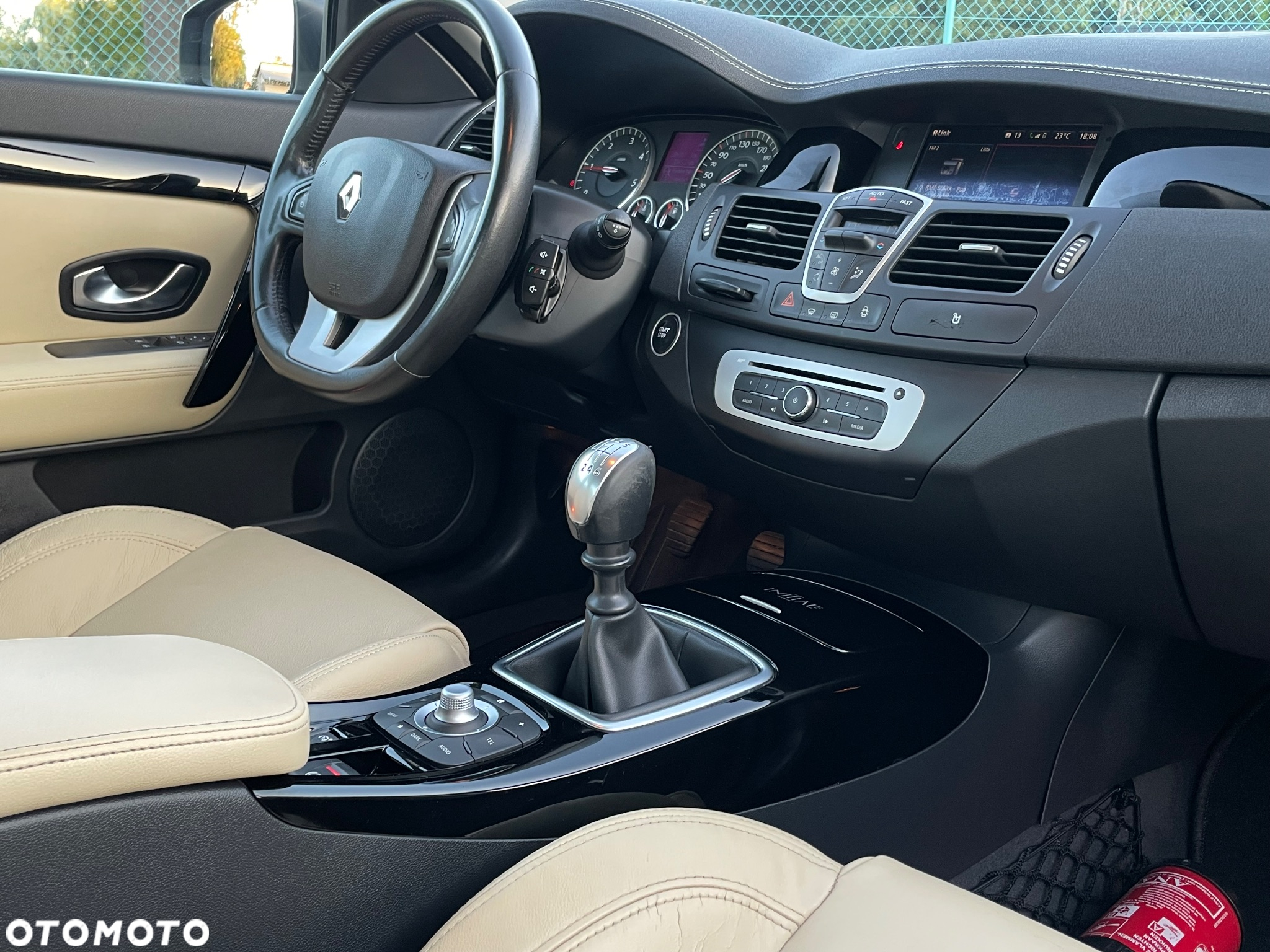 Renault Laguna Coupe dCi 150 FAP - 20