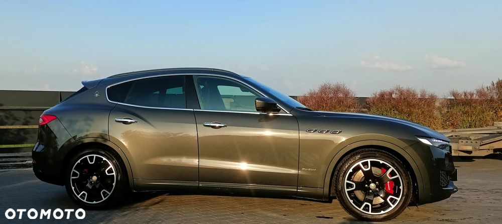 Maserati Levante S Q4 - 21