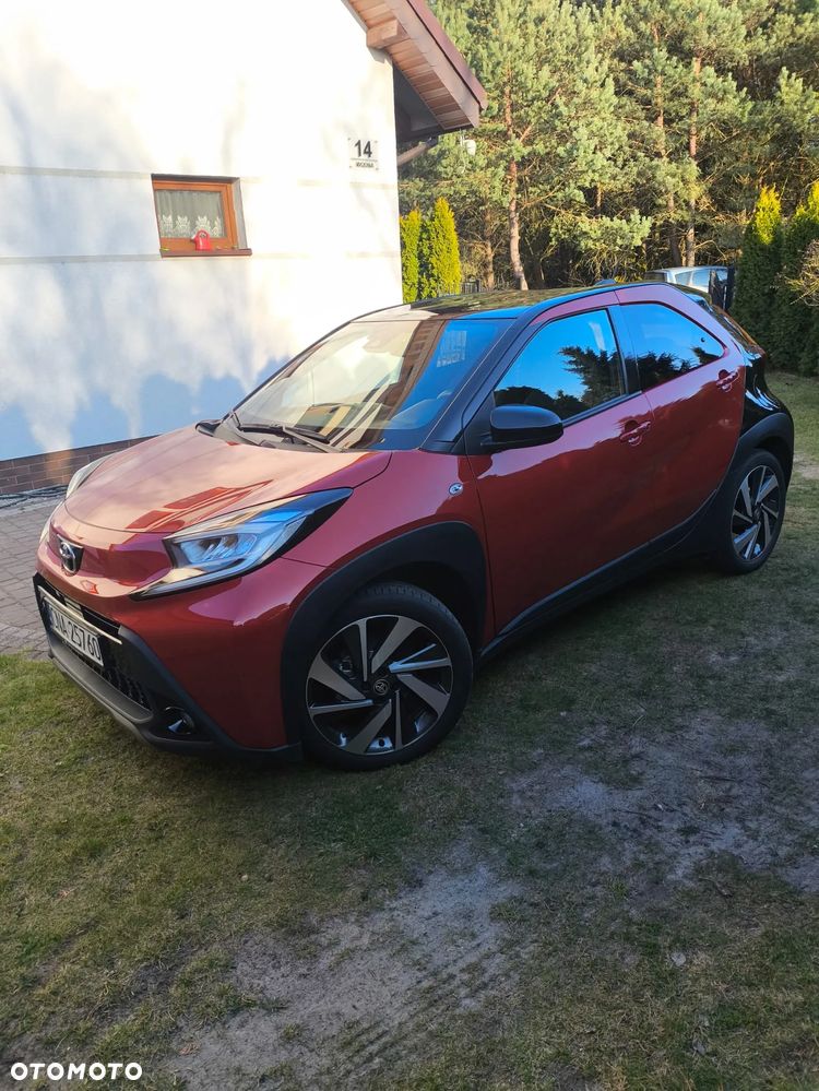 Toyota Aygo X 1.0 VVT-i JBL - 1