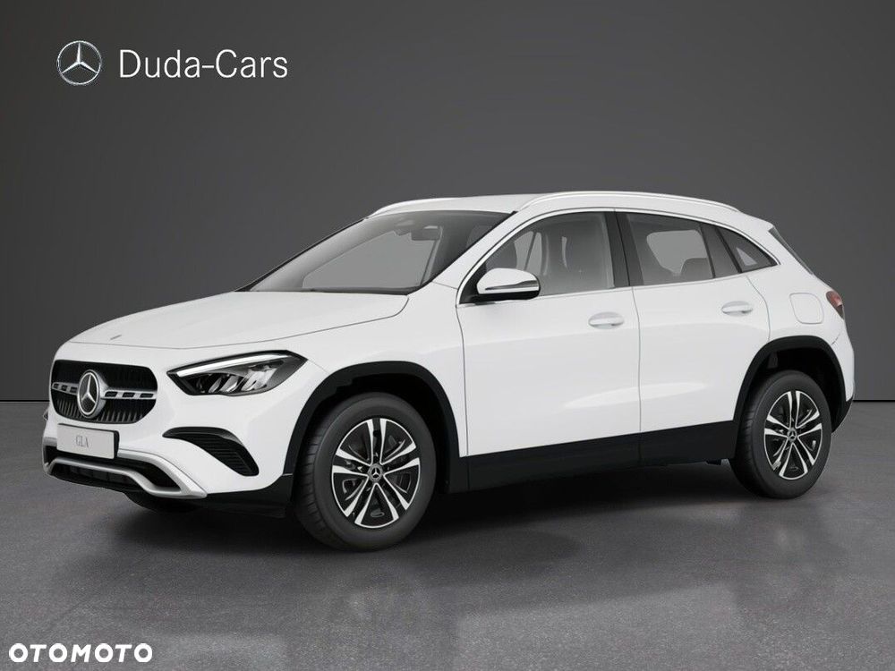 Mercedes-Benz GLA - 1