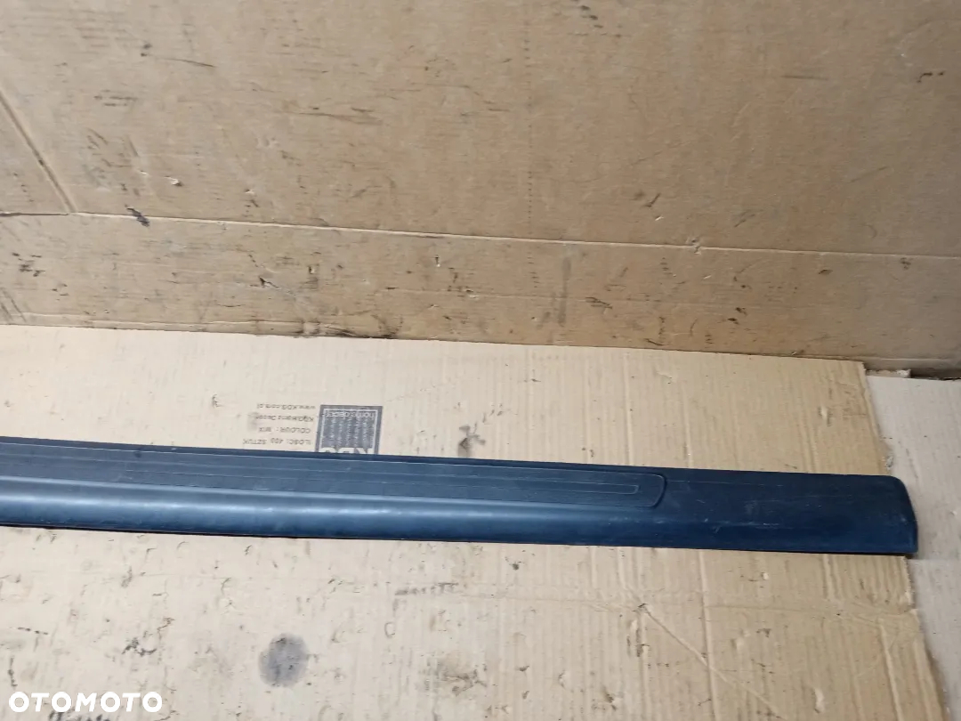 Listwa progowa progu prawy przód przednia prawa Audi A6 C6 4F0853374B - 3