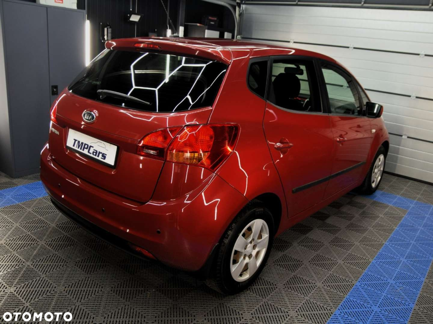 Kia Venga - 24