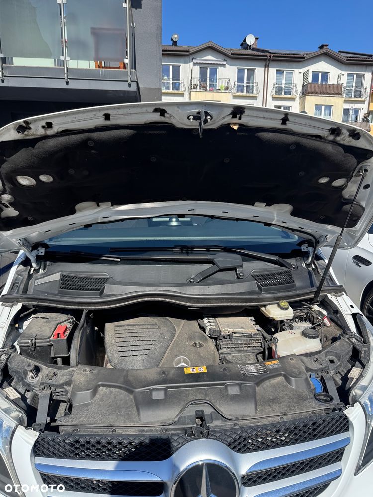 Mercedes-Benz Klasa V 300 d 4-Matic Avantgarde 9G-Tronic (d³ugi) - 15