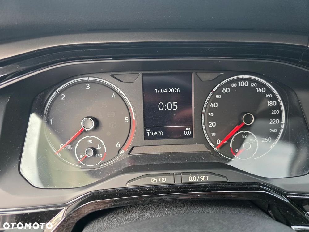 Volkswagen Polo 1.6 TDI SCR beats - 22
