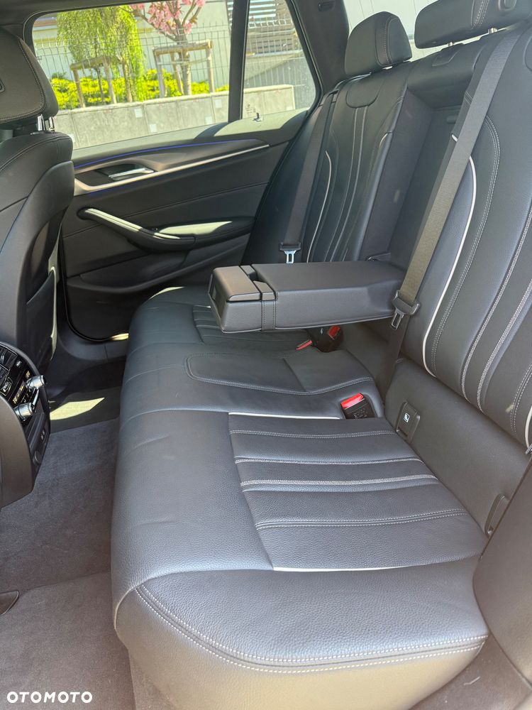 BMW Seria 5 - 31