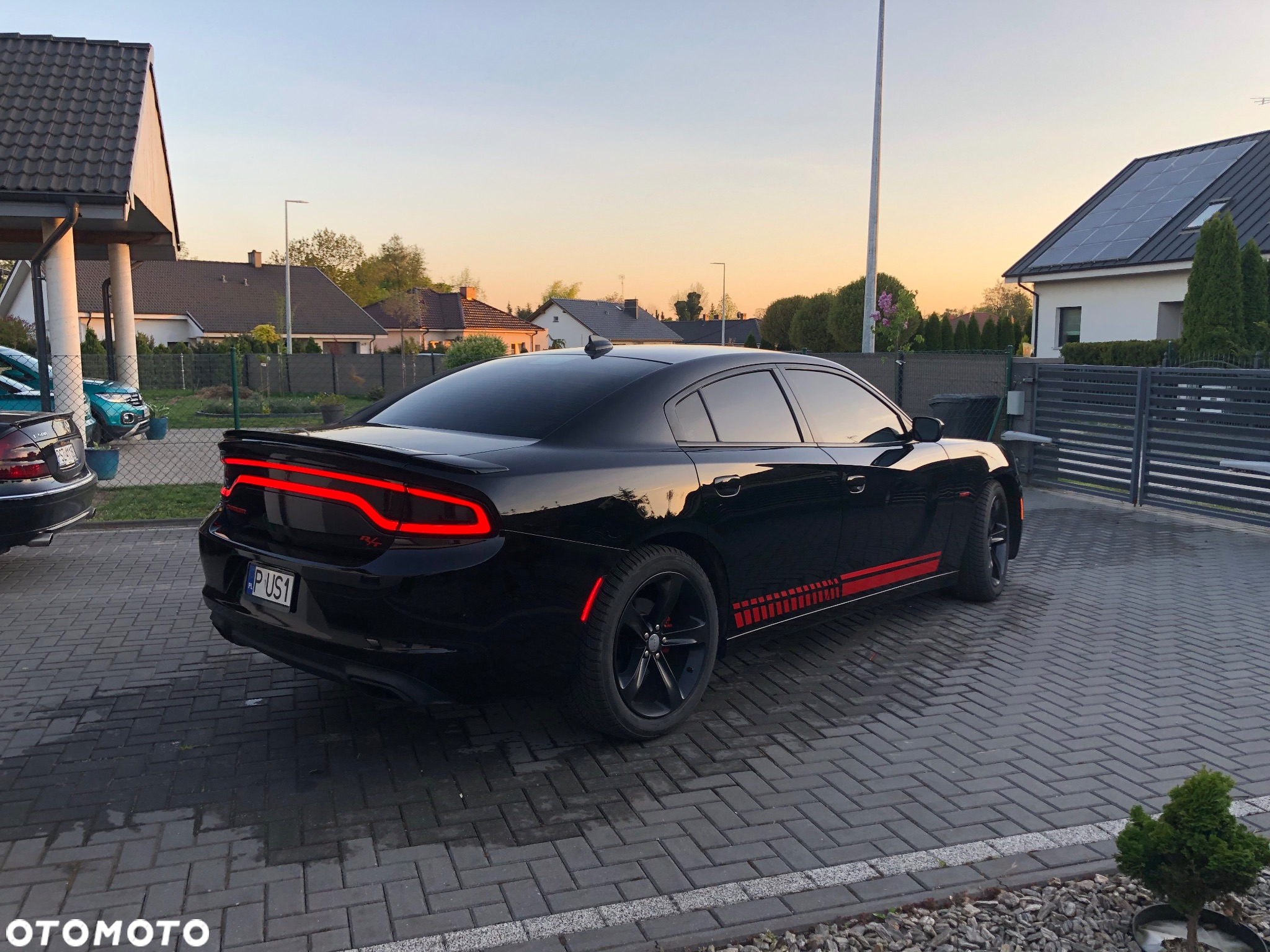 Dodge Charger 5.7 R/T - 2