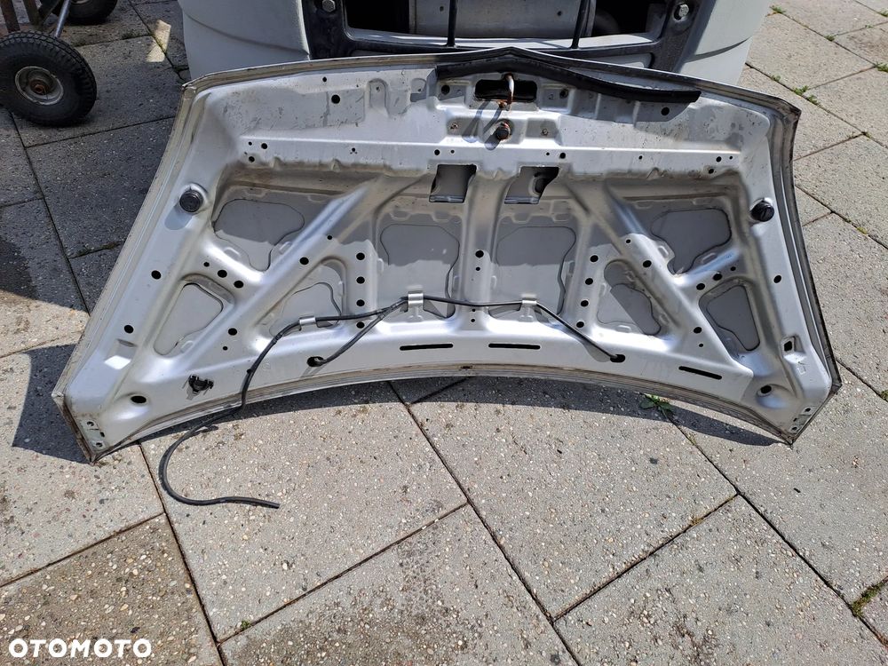 Mitsubishi Colt Z30 VI błotniki kod lakieru 21H - 22