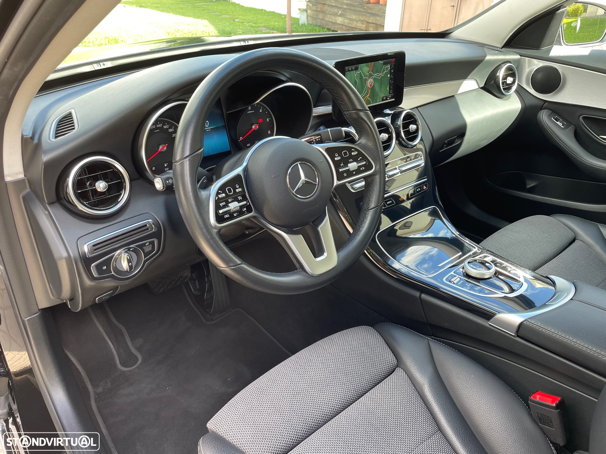 Mercedes-Benz C 220 d Avantgarde - 25