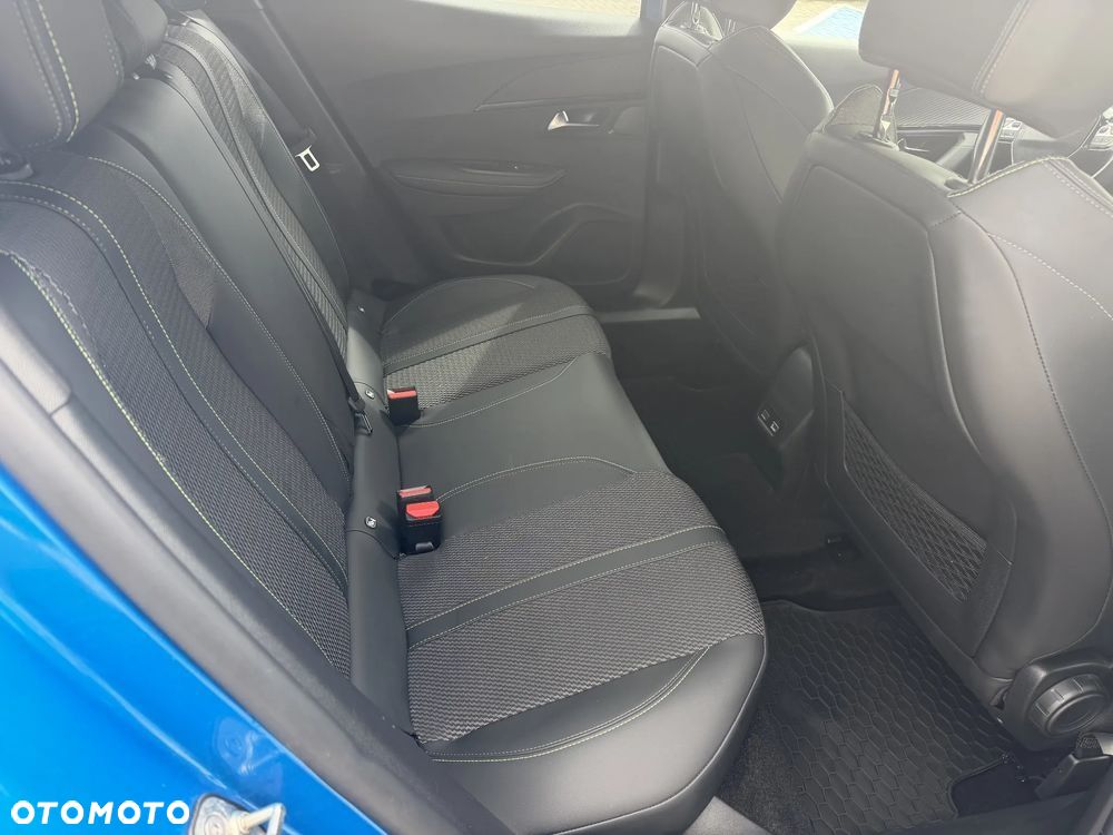 Peugeot 2008 - 6