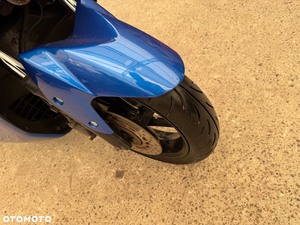 Yamaha NMAX - 15