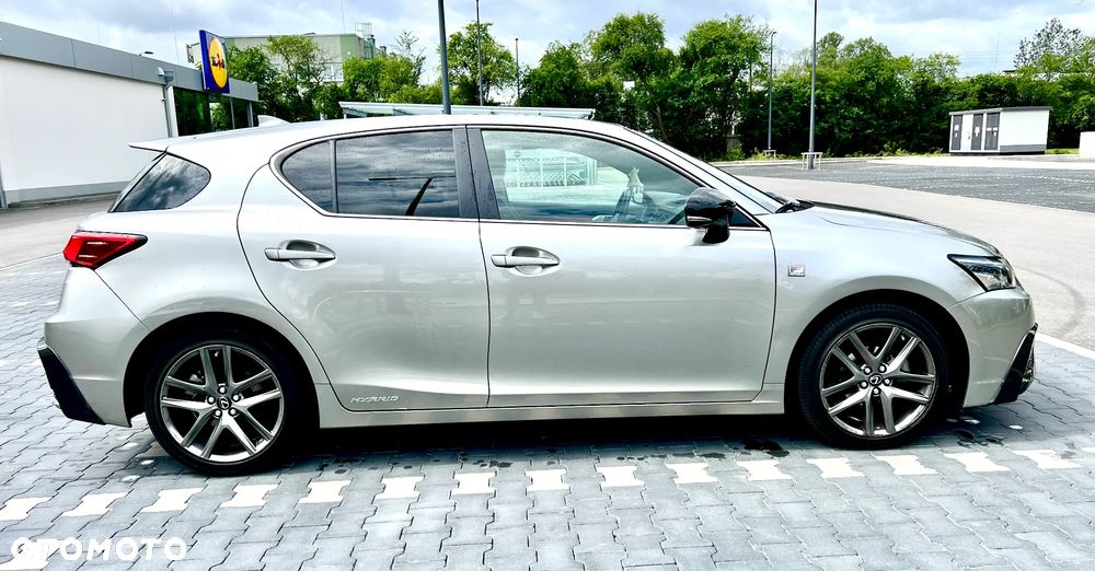 Lexus CT 200h F Sport Edition - 2