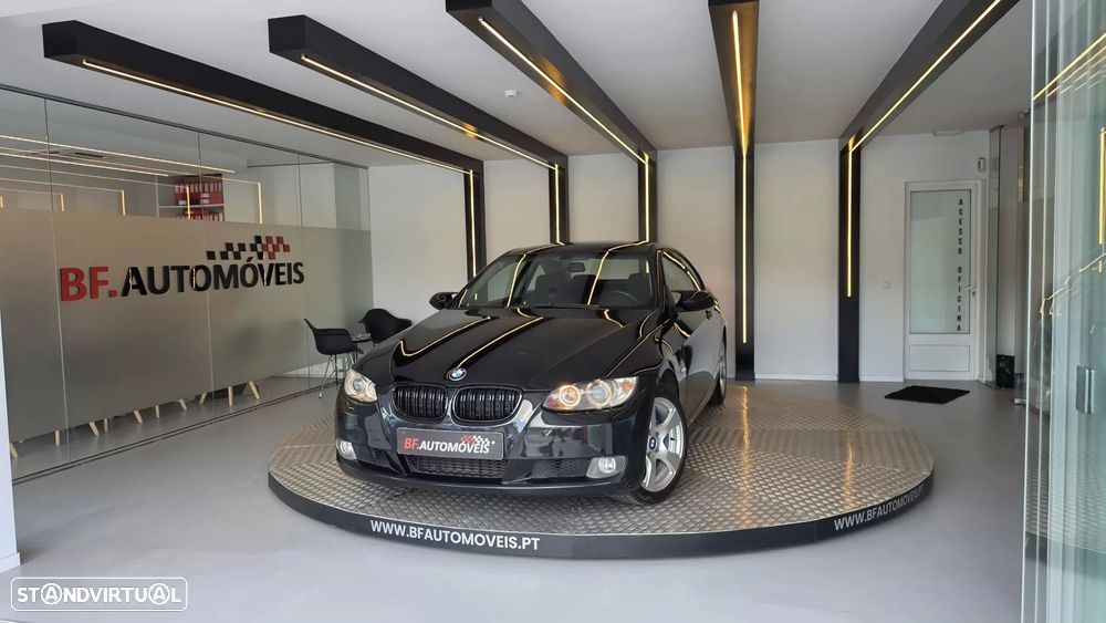 BMW 320 d Coupe - 13