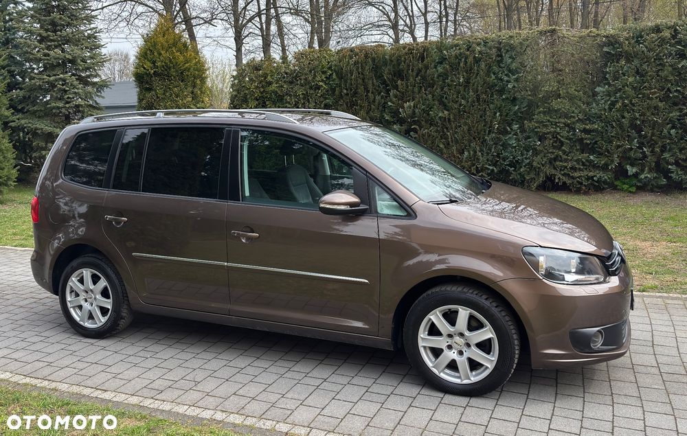 Volkswagen Touran 2.0 TDI DPF BlueMotion Technology Comfortline - 20