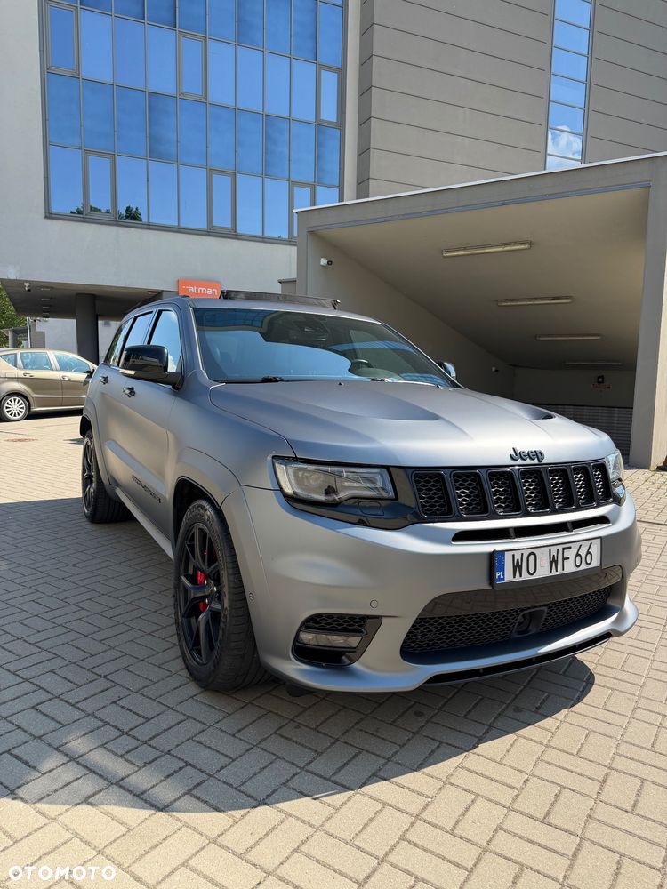 Jeep Grand Cherokee - 2