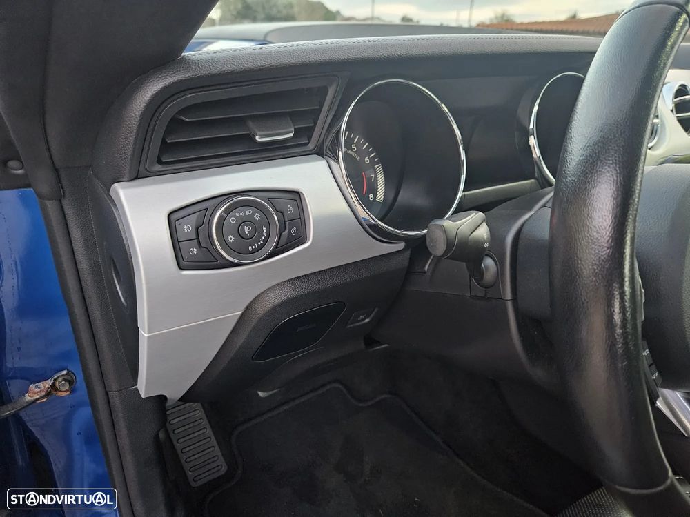 Ford Mustang 2.3 Eco Boost - 15