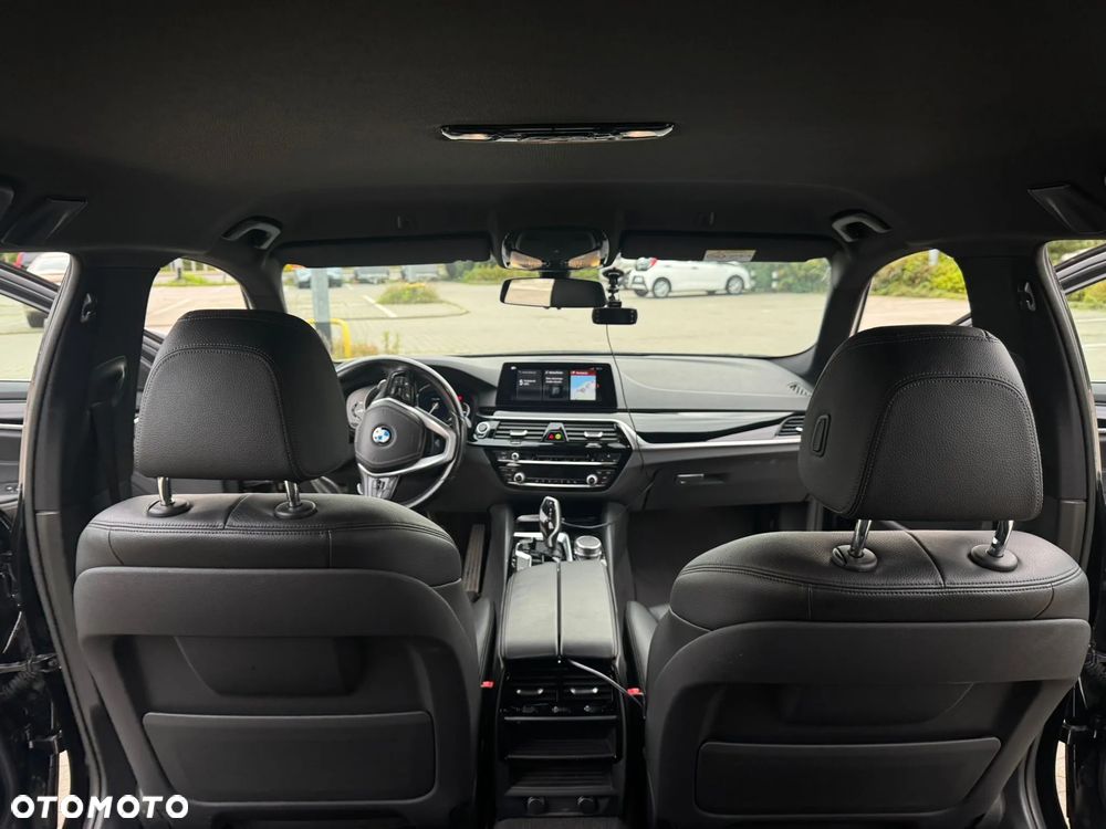 BMW Seria 5 520d Efficient Dynamics - 20