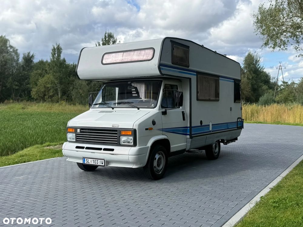 Citroën BÜRSTNER A 570 - 3