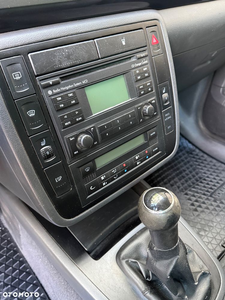 Volkswagen Sharan - 21