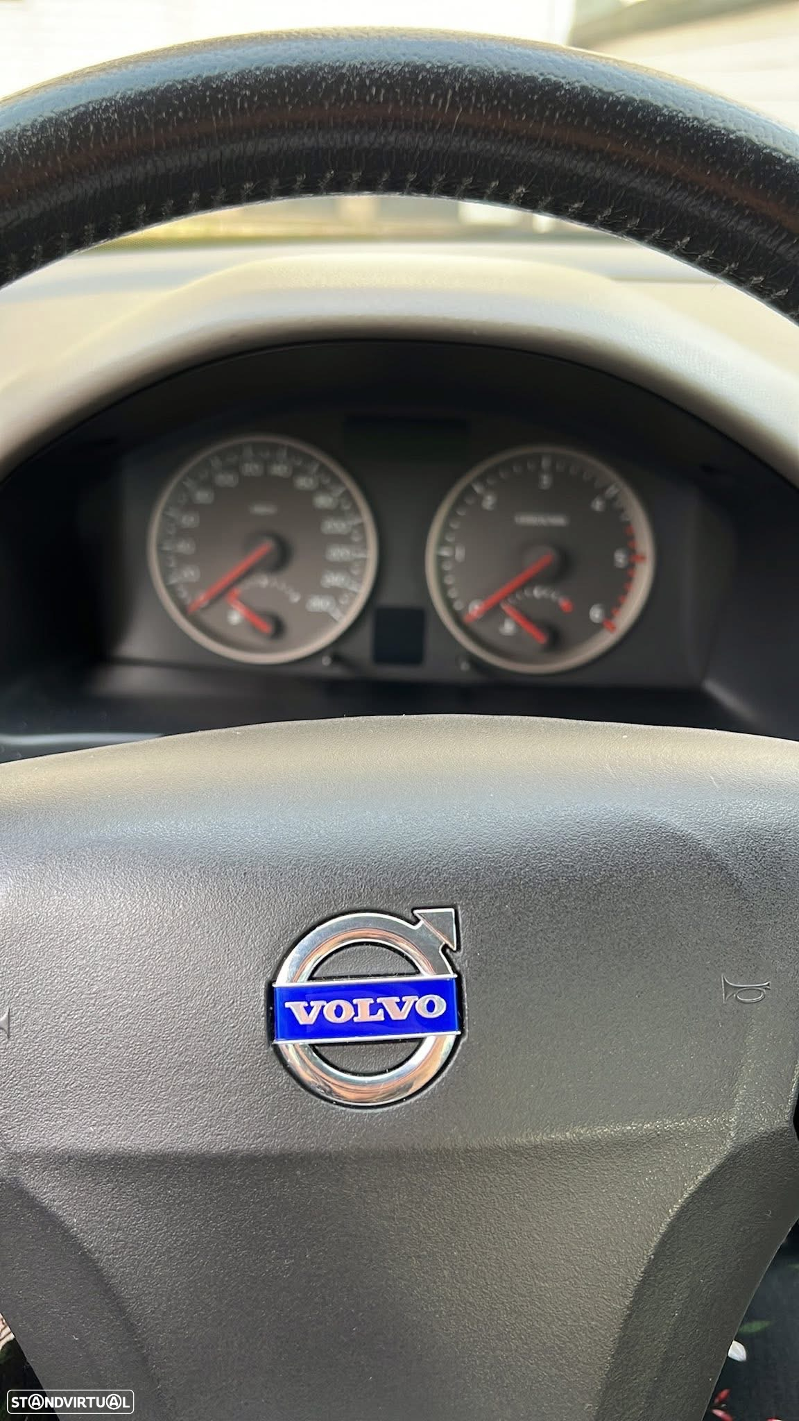 Volvo S40 1.6 D Nível 2 - 8