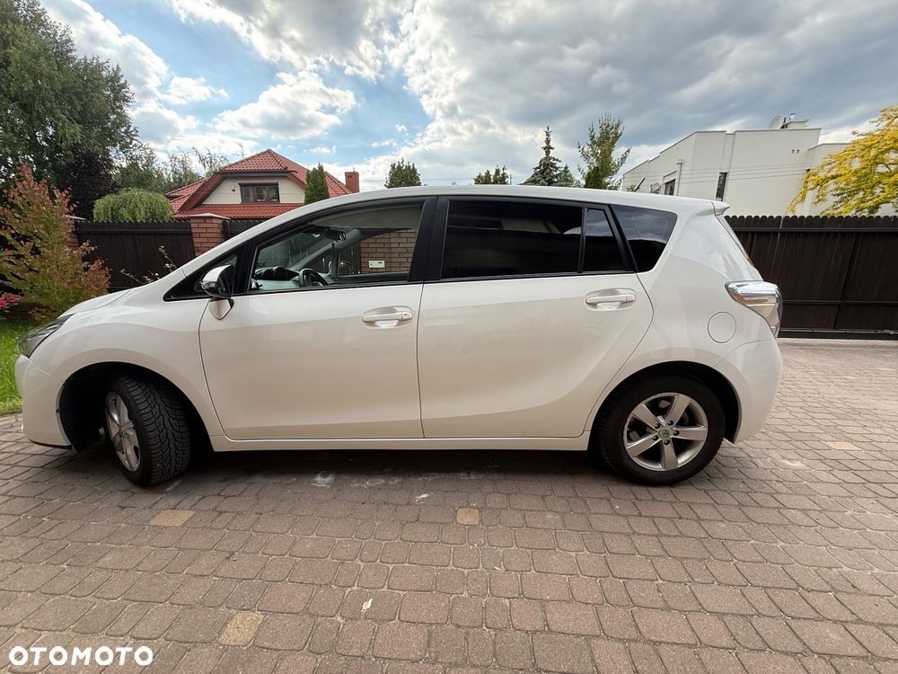Toyota Verso 1.6 Active EU6 - 9