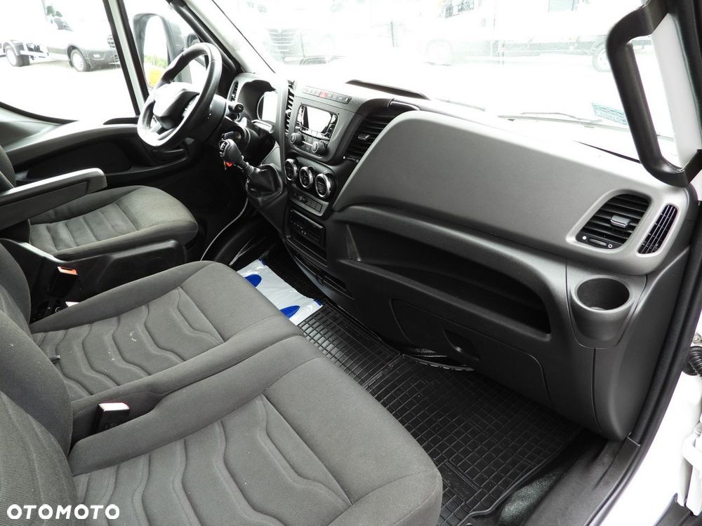 Iveco DAILY 72C18 PLANDEKA WINDA 14 PALET WEBASTO TEMPOMAT LEDY BLIŹNIACZE KOŁA KLIMATYZACJA  180KM - 40
